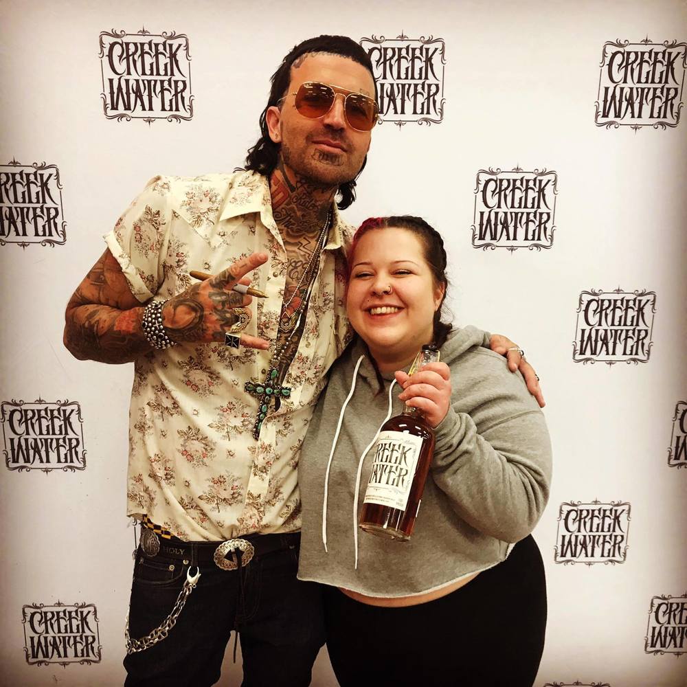 Meet your Posher, Korin